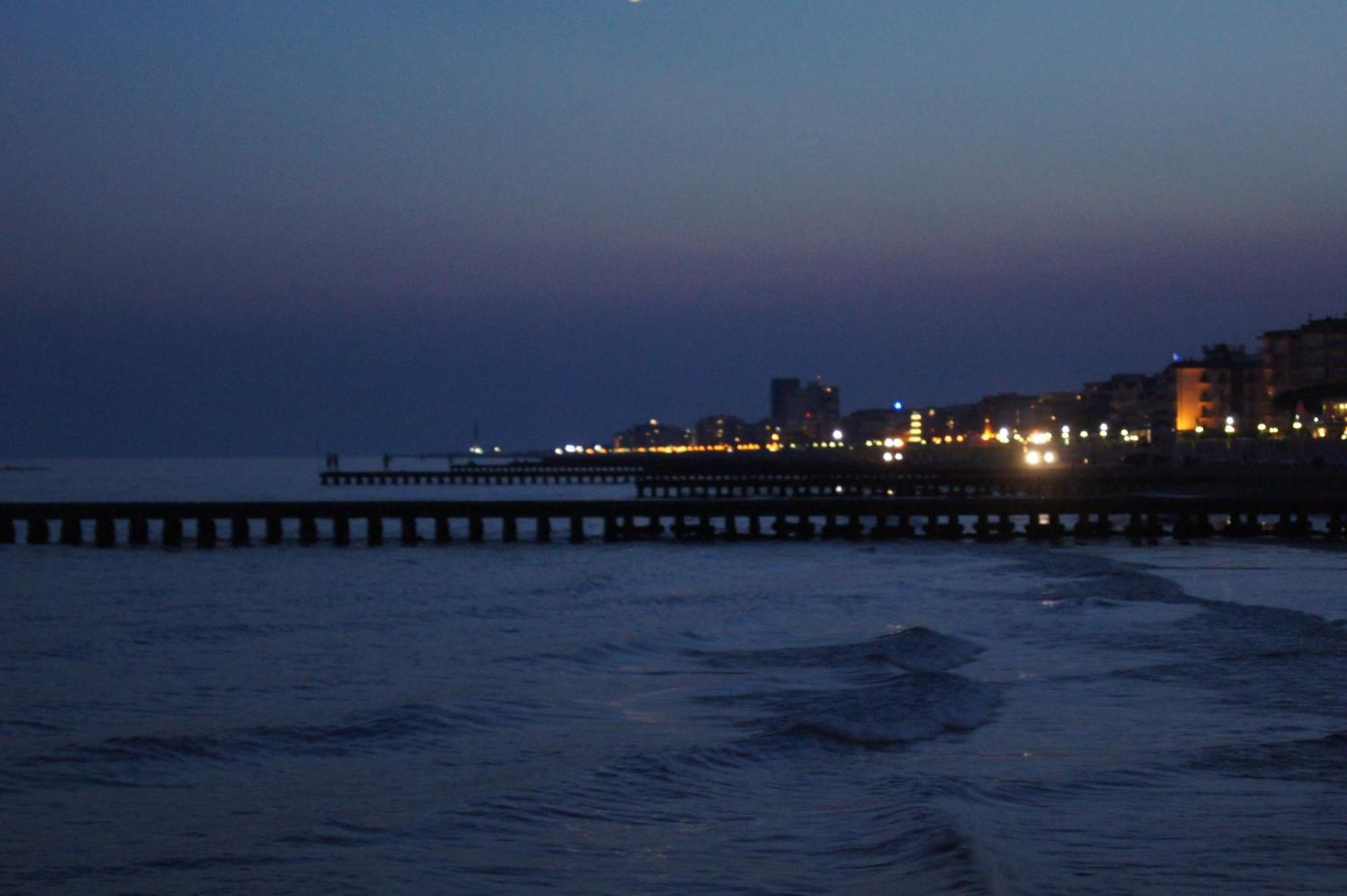 Hotel Helvetia Lido di Jesolo Eksteriør bilde