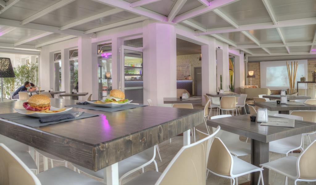 Hotel Helvetia Lido di Jesolo Eksteriør bilde